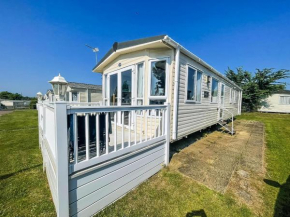 Lovely Caravan With Decking At Cherry Tree Holiday Park In Norfolk Ref 70528C